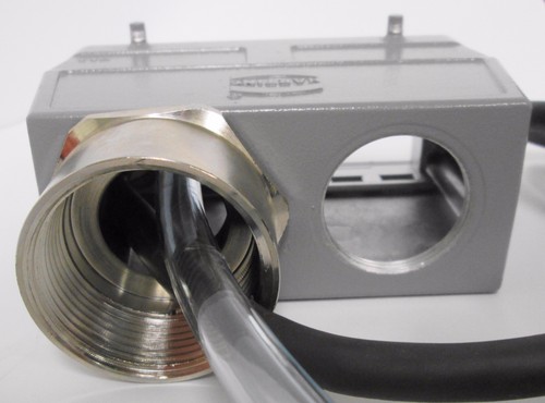 Harting 19300240467 YYC Han 24B-HTE2-M32 Han B Hood Top Entry HC M32 w/ Accs. - Picture 4 of 6