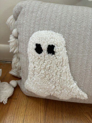 Sweet Street Ghost Halloween Knit Throw Pillow Tassels Pink + Grey Lot Matching - Picture 4 of 12