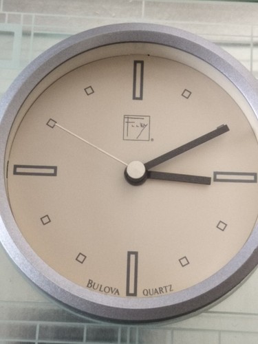 Vintage Frank Lloyd Wright BULOVA Glass Mantel Clock Prairie Modern - Picture 3 of 6