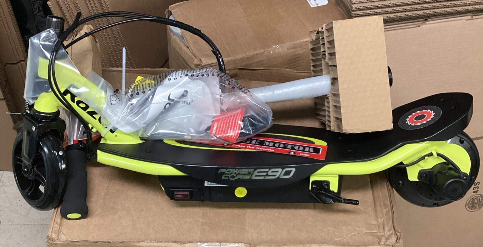 Razor Power Core 13112130 Black Label E90 Electric Scooter f