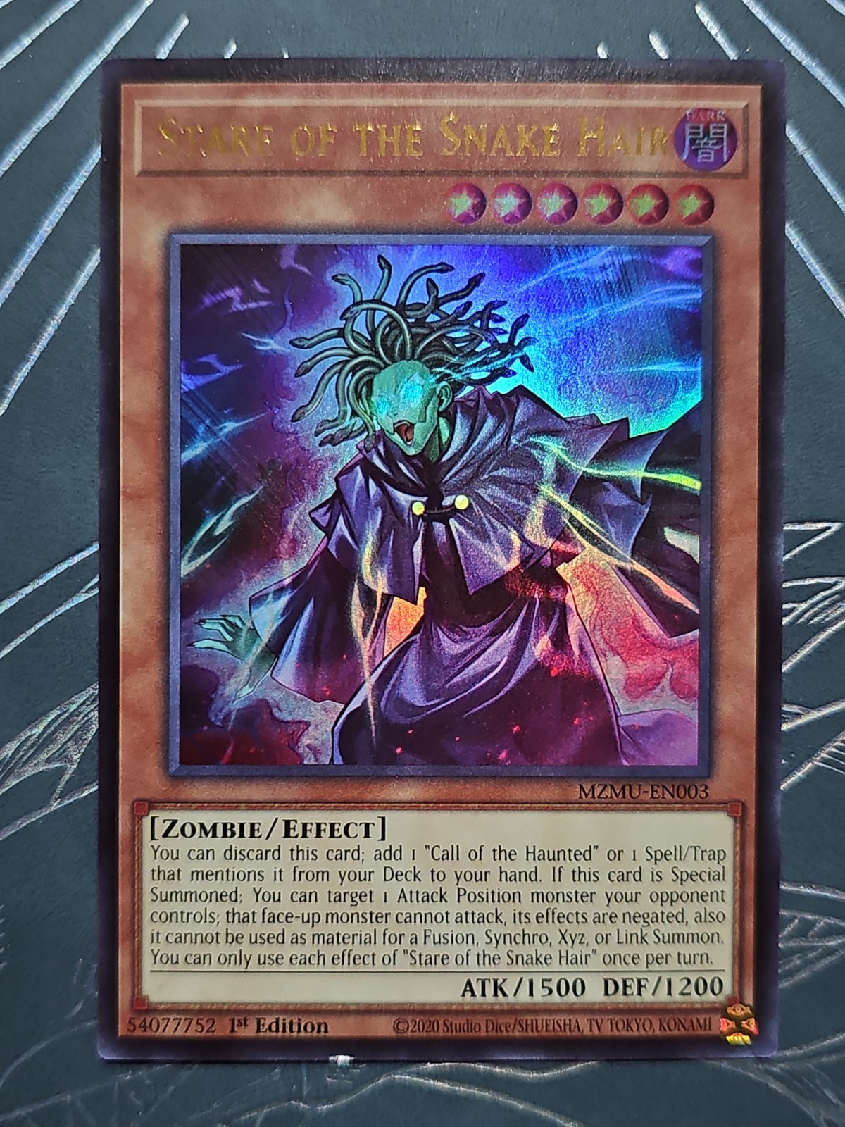 Stare of the Snake Hair MZMU-EN003 (YuGiOh Maze of Muertos) — is it worth grading?