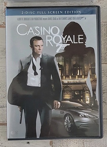 James Bond 4-Movie Lot Ultimate 007 Edition V. 2 / From Russia With Love DVDs - Picture 6 of 10