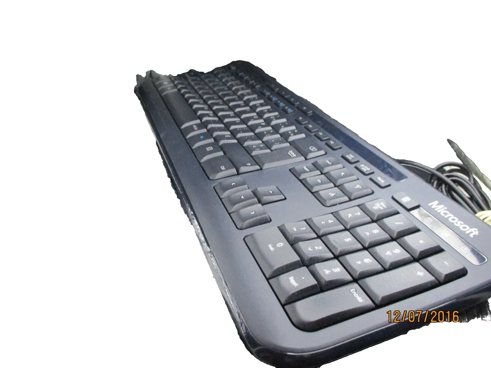 Clavier filaire Microsoft 600 – USB modèle 1576 – touches silencieuses - Photo 1/4