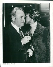 Carroll O Connor Archie Nana Producer Director Film Historic Vintage Photo 8x10