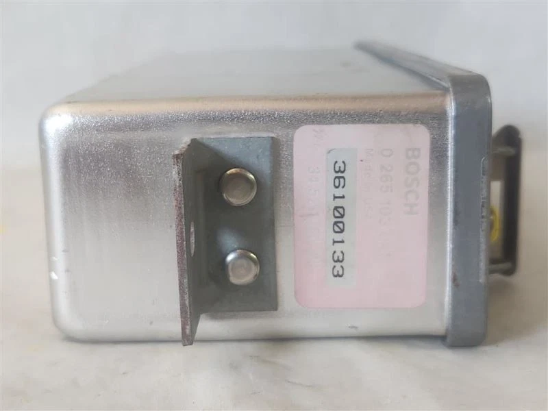 Chassis ECM ABS Thru 4/94 Fits 92-94 BMW 525i 3793834 - Image 4 of 4