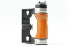  Near MINT Asahi Pentax Wood Left Hand Grip For 6x7 67 67II From JAPAN