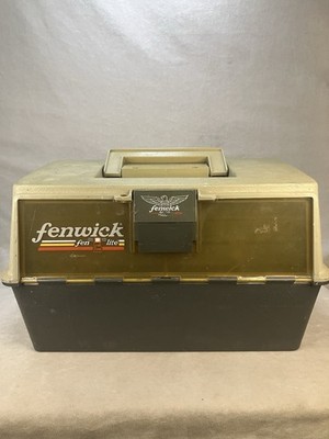 Vintage  Fenwick Fen-Lite fishing tackle box, specifically made-in-USA model.