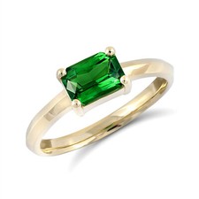 Natural Tsavorite 1.11 carats set in 14K Yellow Gold Ring