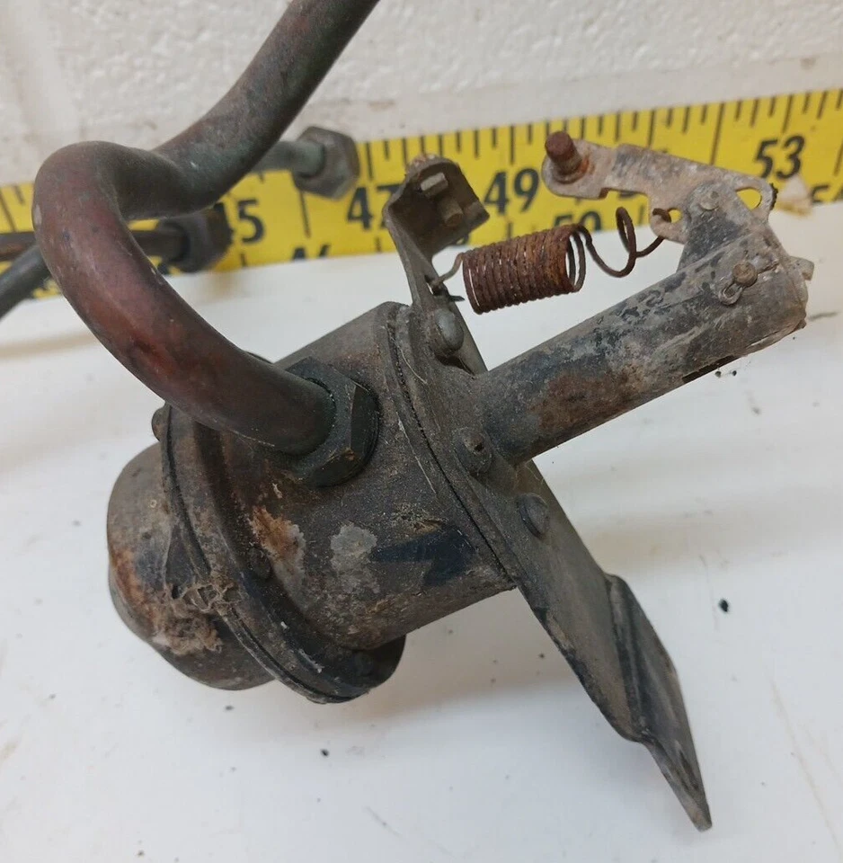 Compresor de CA usado OEM GM líneas de cobre 1956 Olds 88-98 (Li109) Foto 2 de 4