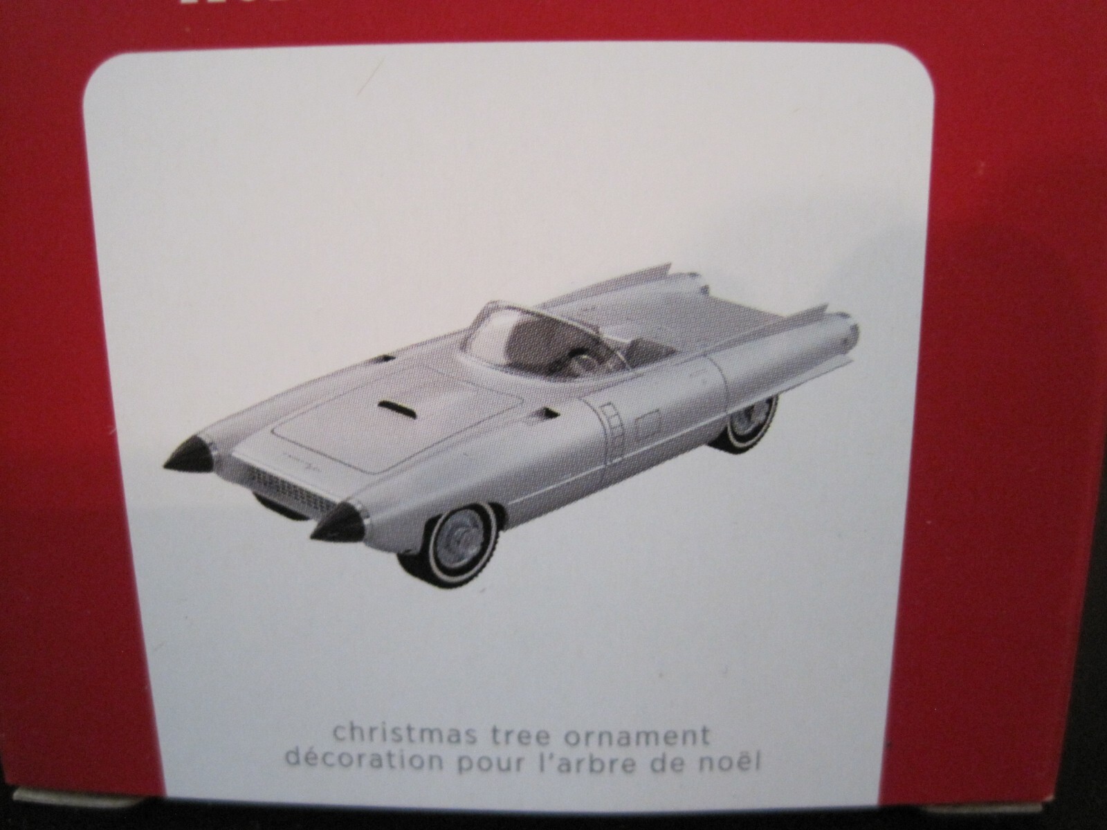 2021 HALLMARK KEEPSAKE ORNAMENT 1959 CADILLAC CYCLONE LEGENDARY CONCEPT