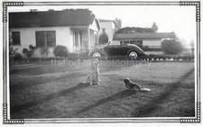 FOUND FAMILY PHOTOGRAPH Black  + White VINTAGE Original  45 53 T