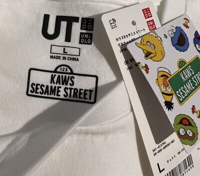 Kaws x Uniqlo UT x Sesame Street 2018 Limited edition Kaws x Uniqlo UT x Sesame Street 2018 Limited edition