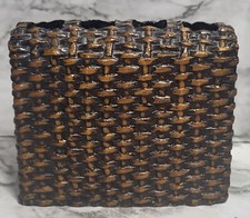 Toothbrush Holder. Woven/Basic Look. Dark Brown. 4 Brush Holder. Ceramic.