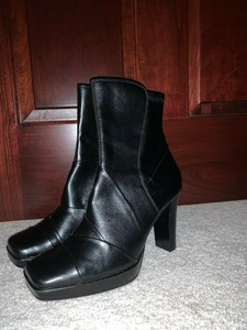 skechers heeled boots