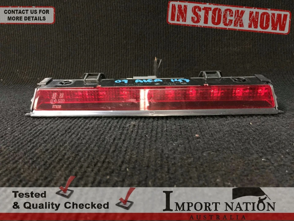 ALFA ROMEO 147 THIRD BRAKE LIGHT 46743133 (3 x bulbs require replacement) - image 3 of 4