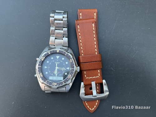 CASIO Diver AMW-320R (2701) "The Arnie" 100M WR with Two Bands & New Battery - Picture 3 of 19