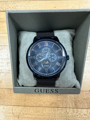 Mens Steel Mesh Bracelet Guess Delancy Calendar Moonface Gents Watch W0871G1