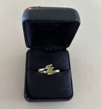 Sterling silver green stone ring size 9.25
