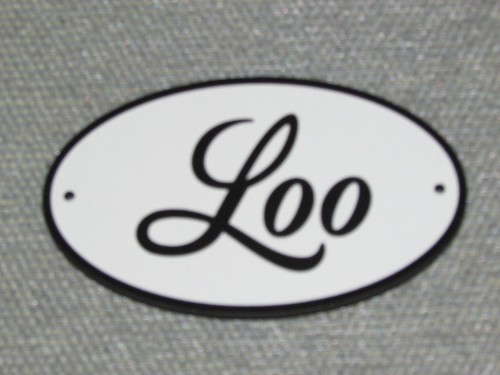 Targa insegna bagno in legno LOO bagno lettere nere The LOO - Foto 3 di 3