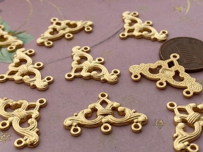 16 x 25mm Fancy Plated Brass 3 Loop Findings Charms 8