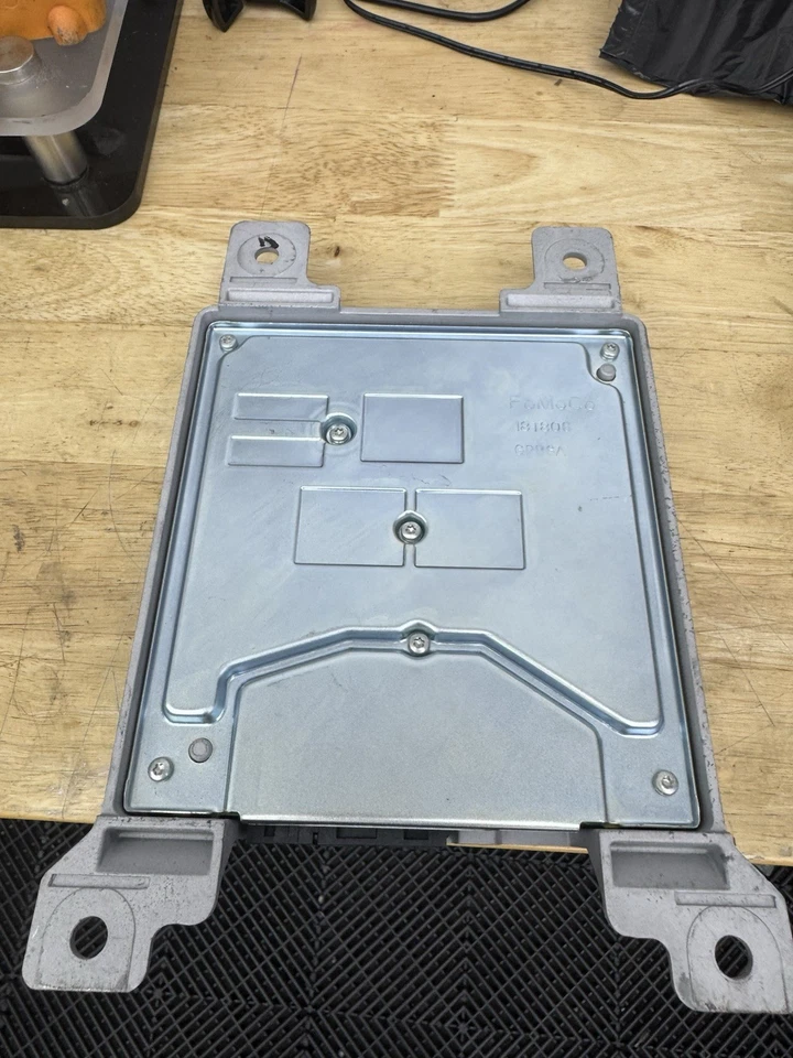 Ford Maverick 2022 2023 2024 sistema de sonido de audio amplificador amplificador unidad OEM Foto 4 de 4