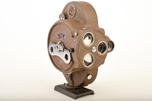 Bell & Howell Filmo 70 DA 16mm Film Cine Camera Directors Finder C Mount V26