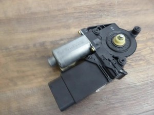 Audi A6 4B elektrischer Fensterhebermotor EFH Motor hinten rechts 0130821785
