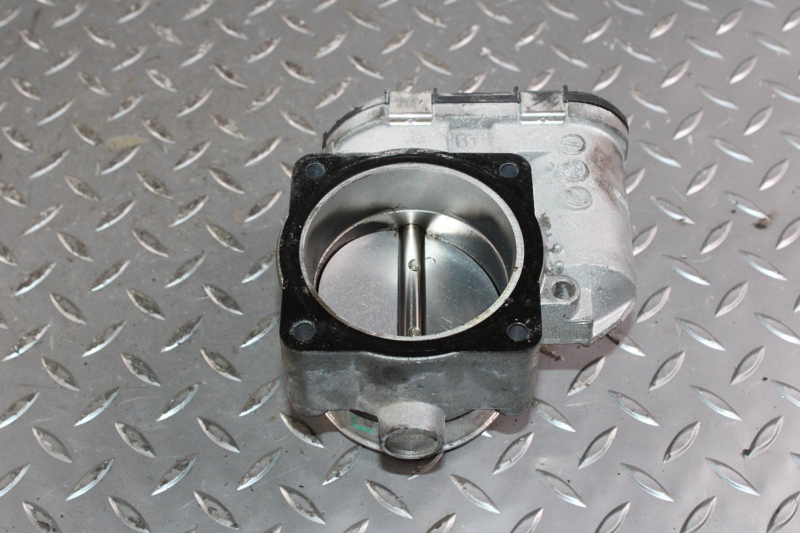 Bentley Flying Spur 2013-2018 RIGHT Throttle body