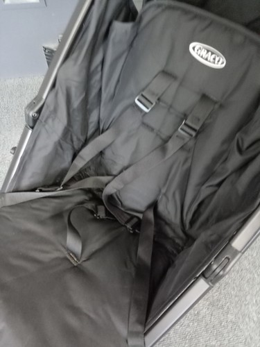 Graco Black Lightweight Umbrella Stroller Pushchair with Canopy Foldable Used - Picture 3 of 11