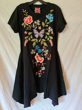  160 JOHNNY WAS Size L NICOLETTE Embroidered HANDKERCHIEF HEM COTTON KNIT DRESS