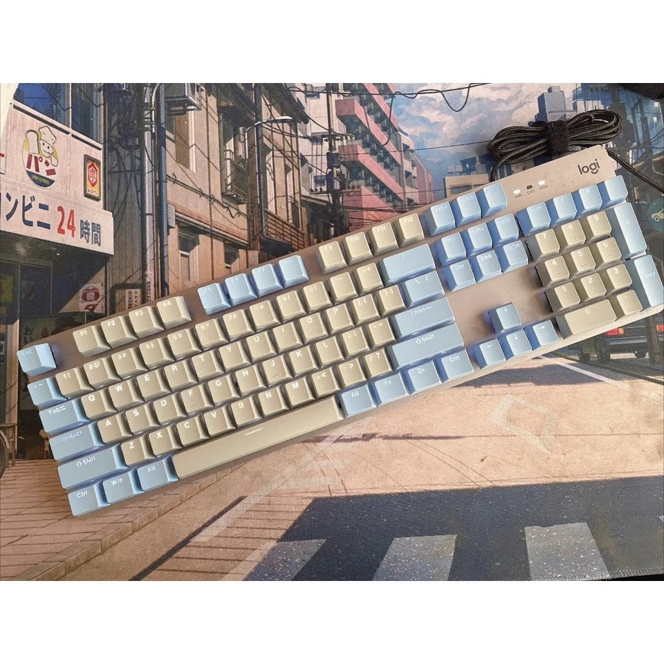 Logitech K845 Mechanical Illuminated KeyboardWired 5Programmable Keys Multicolor - Image 4 of 4