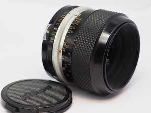 Nikon Micro-Nikkor-P 55mm 1:3.5 Pre-Ai 1:1 Macro lens fits F2 SLR camera LN1