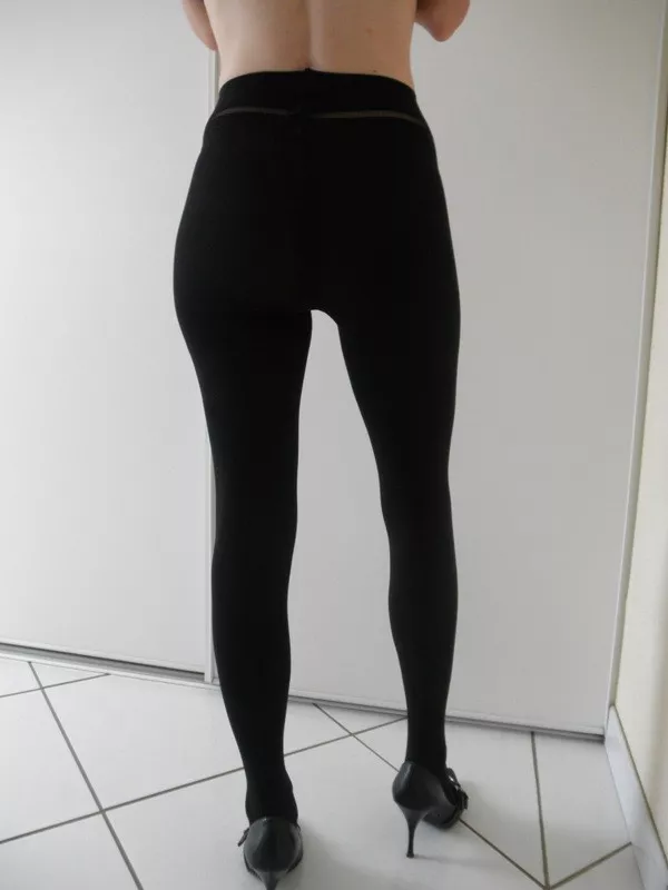 WOMEN'S OPAQUE 90 DEN ONE SIZE BLACK TIGHTS