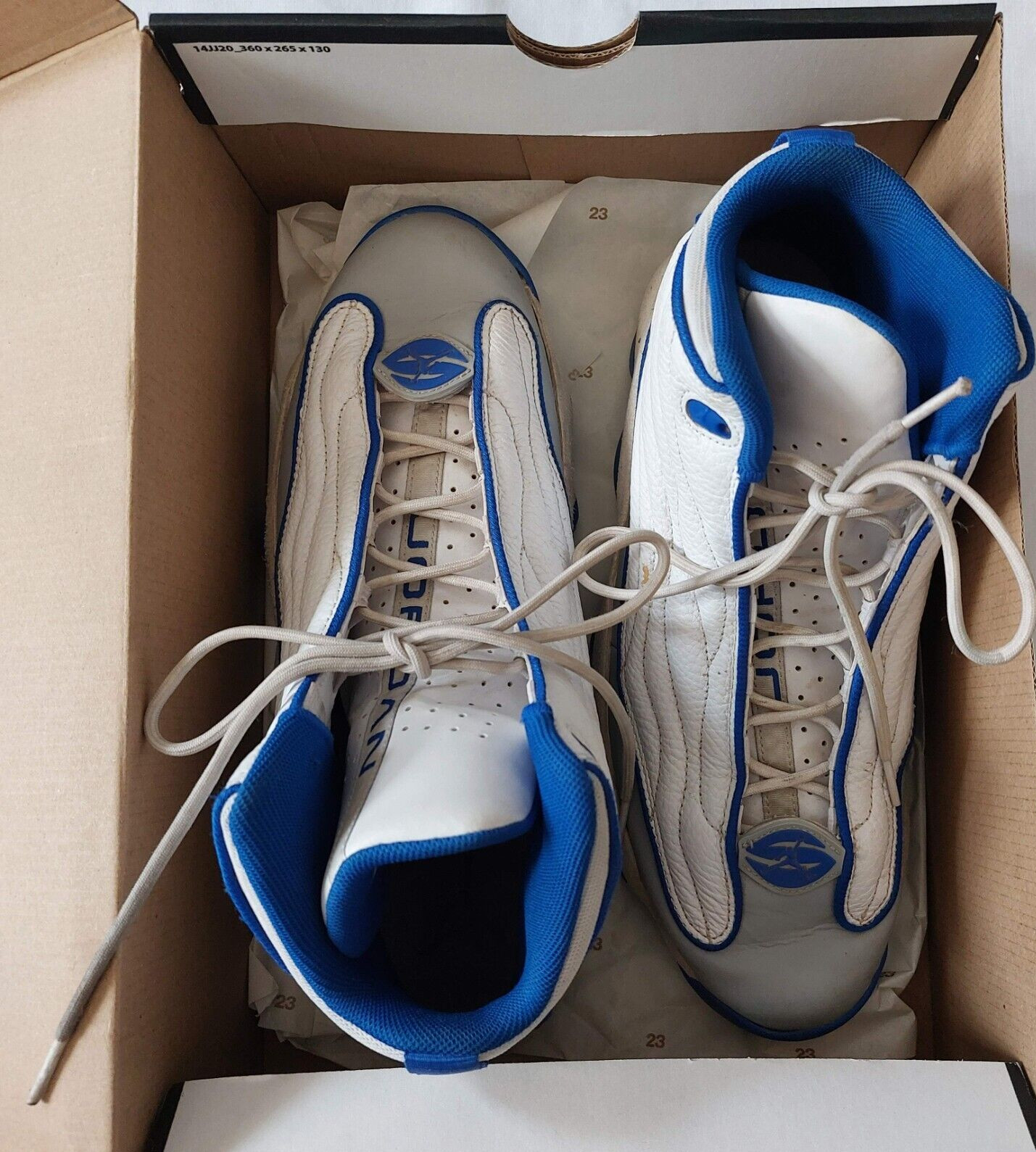 Jordan Pro Strong White Hyper Royal Men’s Size 12 White Gray Blue w/ Box image 3