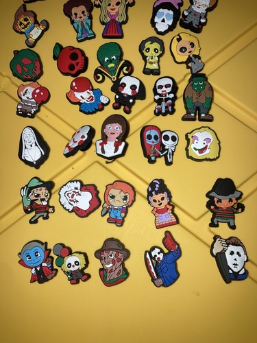 50 Horror Charms Crocs, Schuh Charms, Schuh Pins Michael Myers Ghostface - Bild 4 von 6