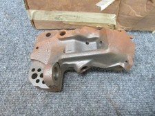 1954 55 56 Oldsmobile Hydramatic Transmission Front Servo Body 8615019 1954 55 56 Oldsmobile Hydramatic Transmission Front Servo Body 8615019