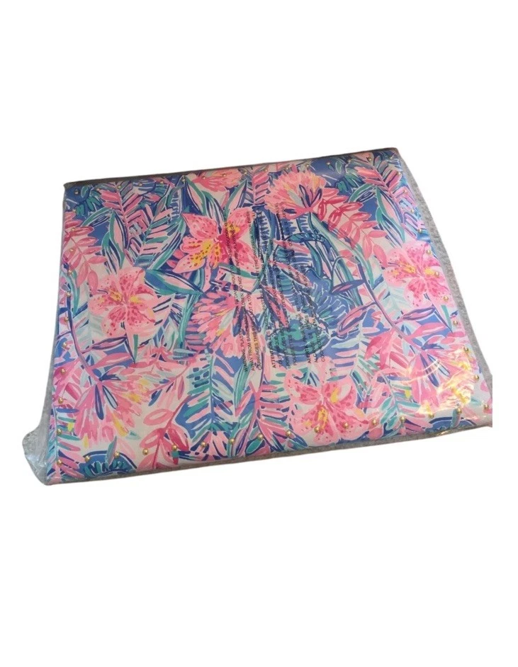 Pottery Barn Teen x Lilly Pulitzer Printed Slathouse Fabric Bulletin Board 18x24 - Image 2 of 4