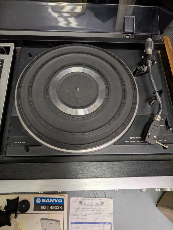Sanyo GXT-4902K Stereo Music System 1970s Includes Record, Cassette And 8 Track - Image 4 of 4