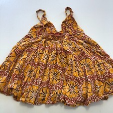 Urban Outfitters Boho Tunic Top Sz M Babydoll Tank Tiered Floral Hippie