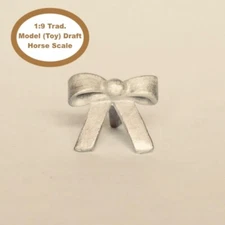 HORSING AROUND Traditional 1:9 Model Scale DRAFT HORSE RAFFIA BOW - Cast Pewter