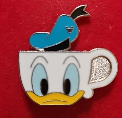 Disney Trading Pin, Hidden Mickey, Donald Duck  Cup, Kitchen Essentials, 2017 A4