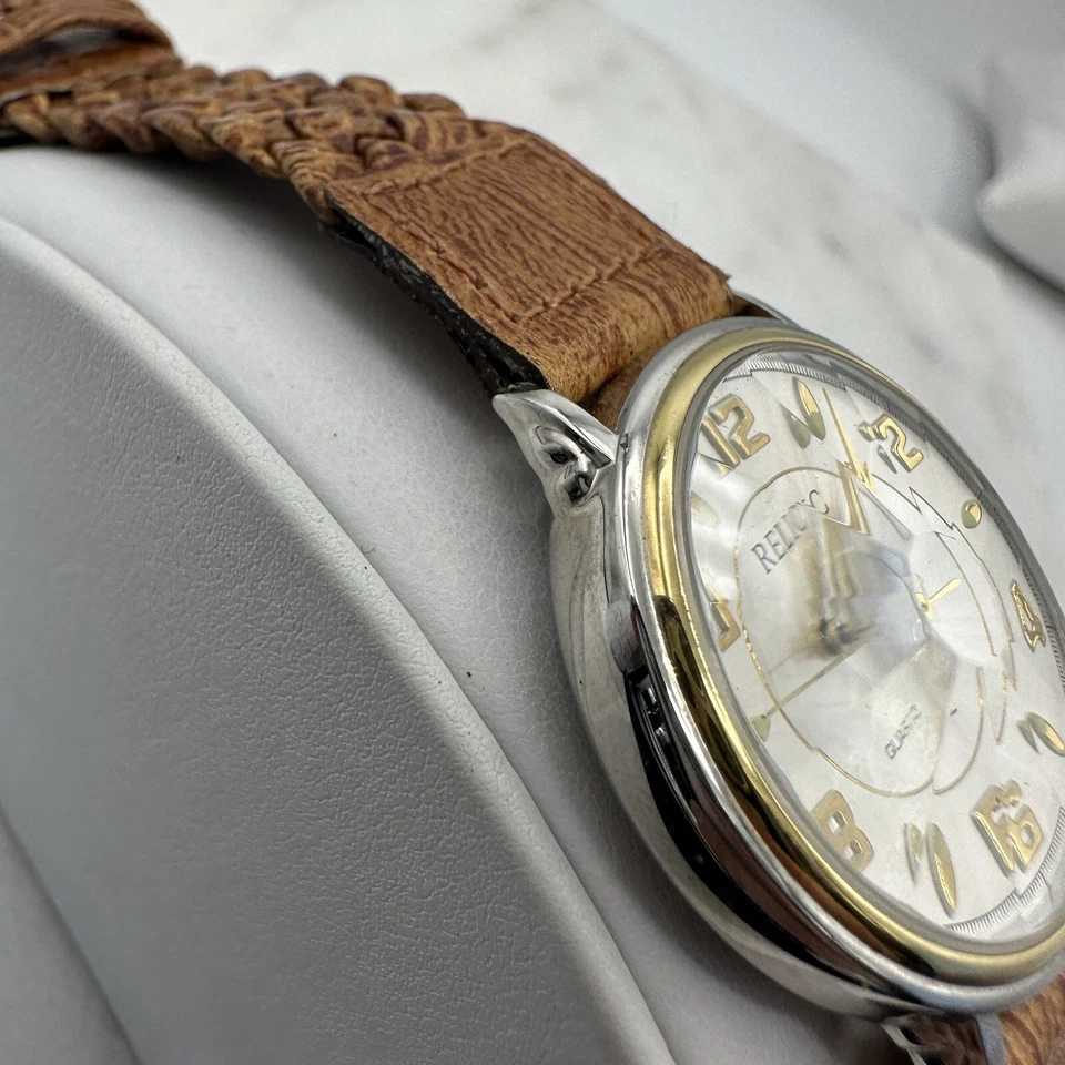 Reloj Reliquia Blanco Plata Tono Oro, 33mm, Cuero Trenzado Marrón Prisma ZR-57010 Foto 4 de 4