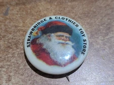 1940s Strawbridge & Clothier Toy Store Christmas Santa Pinback Button