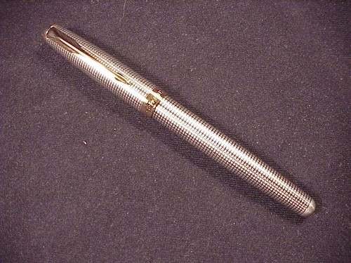 * PARKER SONNET ARGENTO STERLING CISELE, 2011, GFT, FINE PENNINO 18KT, ECCEZIONALE - Foto 1 di 9