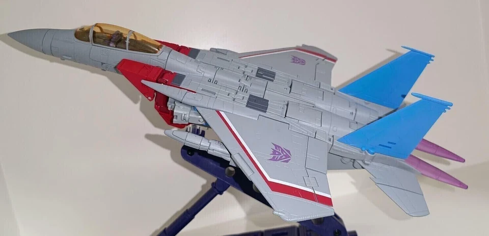Transformation TOY Masterpiece MP-52 Starscream 2.0 Ver Action Figure Takara toy - Image 3 of 4