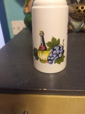 Royal Nelson Rio Flower Shaker