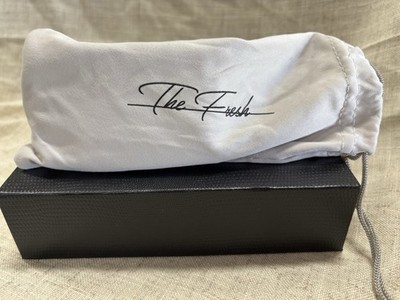 The Fresh Minimalist Small Rectangular Sunglasses Clear Eyewear -