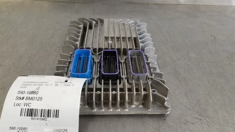 17 2017 BUICK ENCLAVE 3.6L OEM ENGINE CONTROL MODULE ECM 12670801 - Image 2 of 4