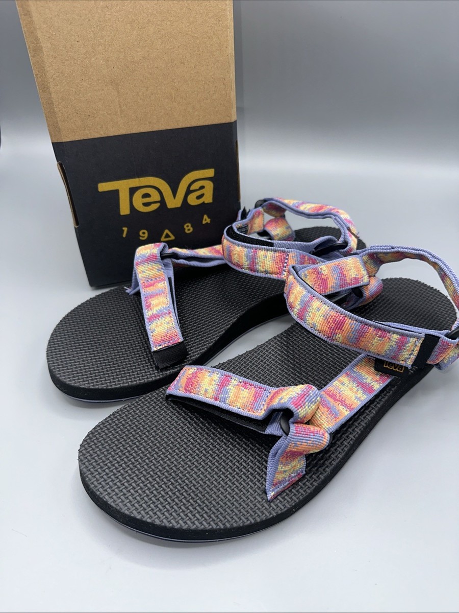 NIB Teva Women display picture 3