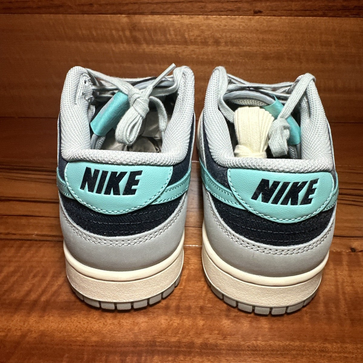 Nike Dunk Low PRM Light Pumice Green Frost Mens 9 Obsidian Sneaker Y2K Skater Nike Dunk Low Dark Obsidian Green Frost FB8895-001 main image 3